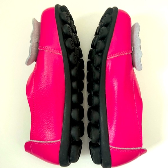 •Ultra Comfy Floral flat - Picture 7 of 8